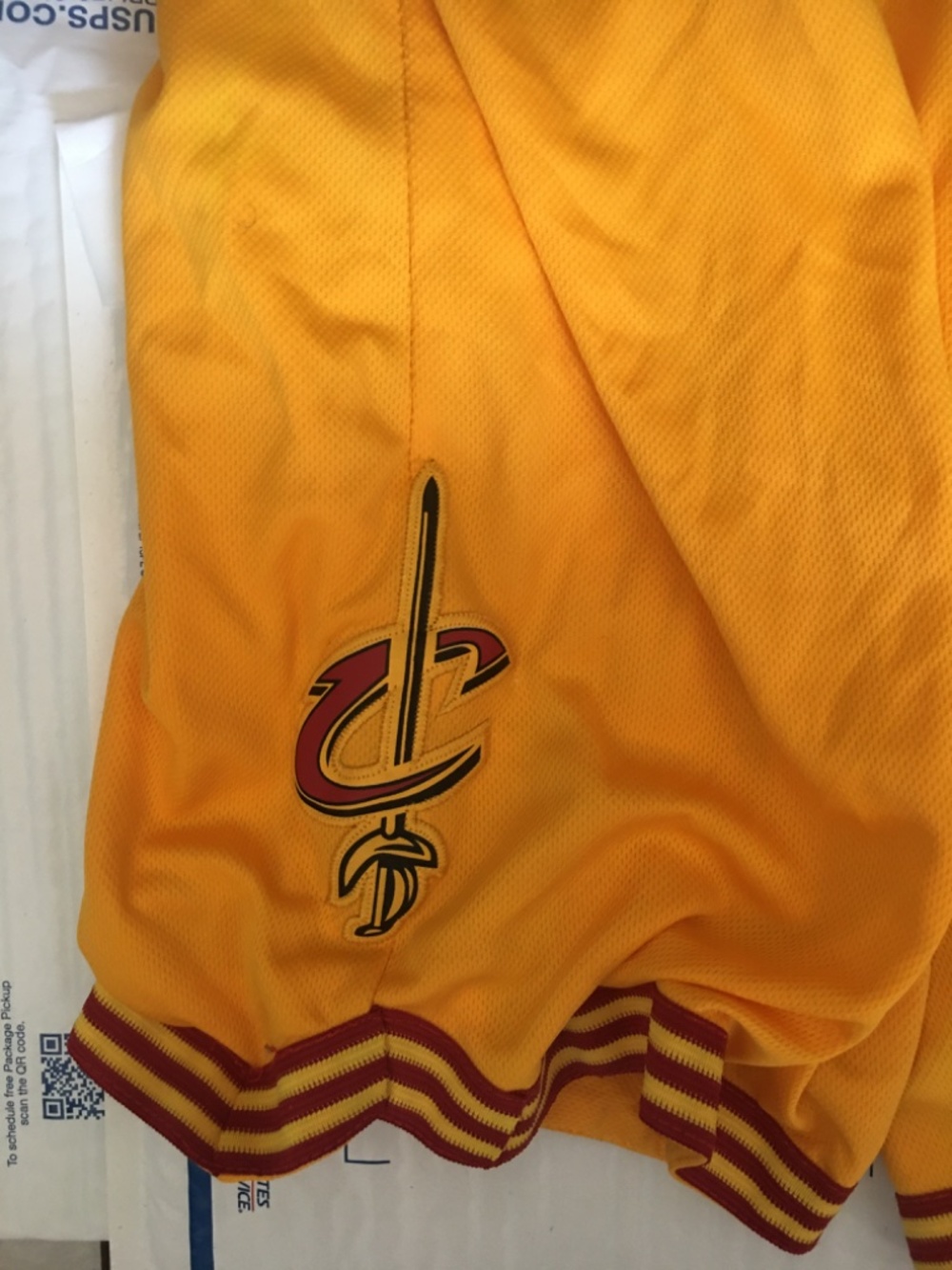 Men’s NBA Authentic adidas Cleveland Cavaliers Gold Shorts Size Small - Picture 12 of 16